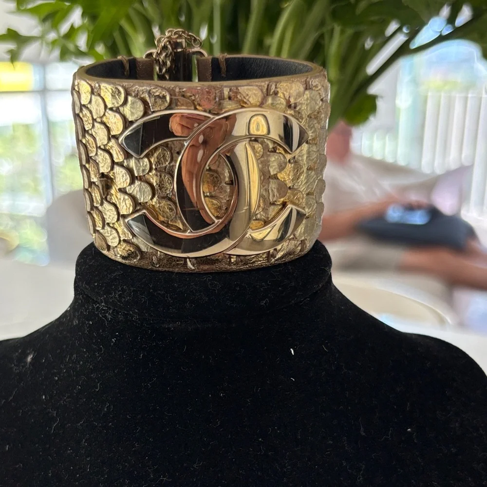 Gold CHANEL Cuff Bracelet - Picture 1 of 5